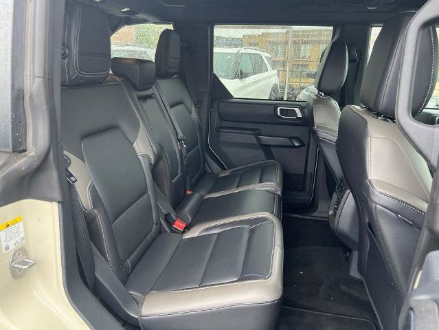 Certified 2025 Ford Bronco Outer Banks AWD/4WD image 16