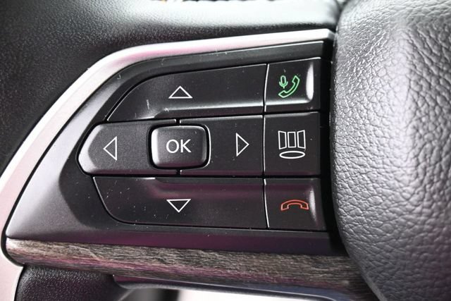 Used 2023 Jeep Grand Cherokee L Limited AWD/4WD image 18