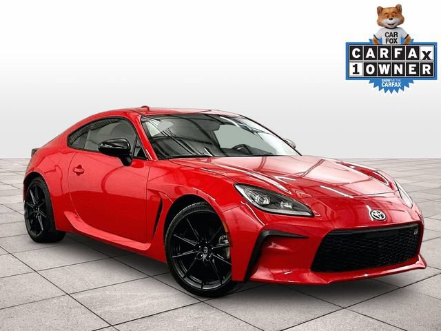 Used 2023 Toyota GR86 Premium w/ ALL Weather Mat Package (TMS) RWD image 2