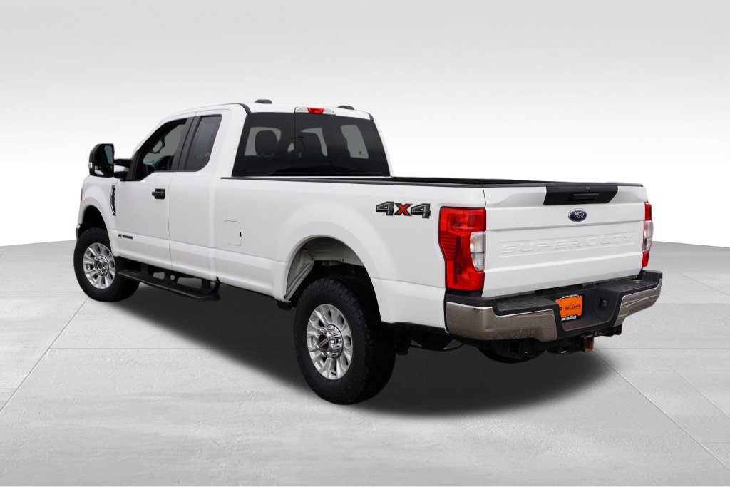 Certified 2022 Ford F350 XL w/ STX Appearance Package AWD/4WD image 8