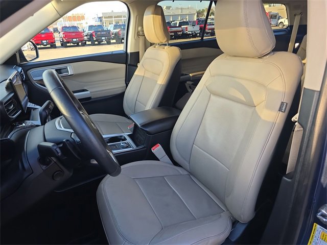 Certified 2020 Ford Explorer Limited w/ Class III Trailer Tow Package image 12