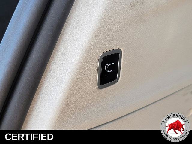 Used 2023 Chrysler Pacifica Limited FWD image 14
