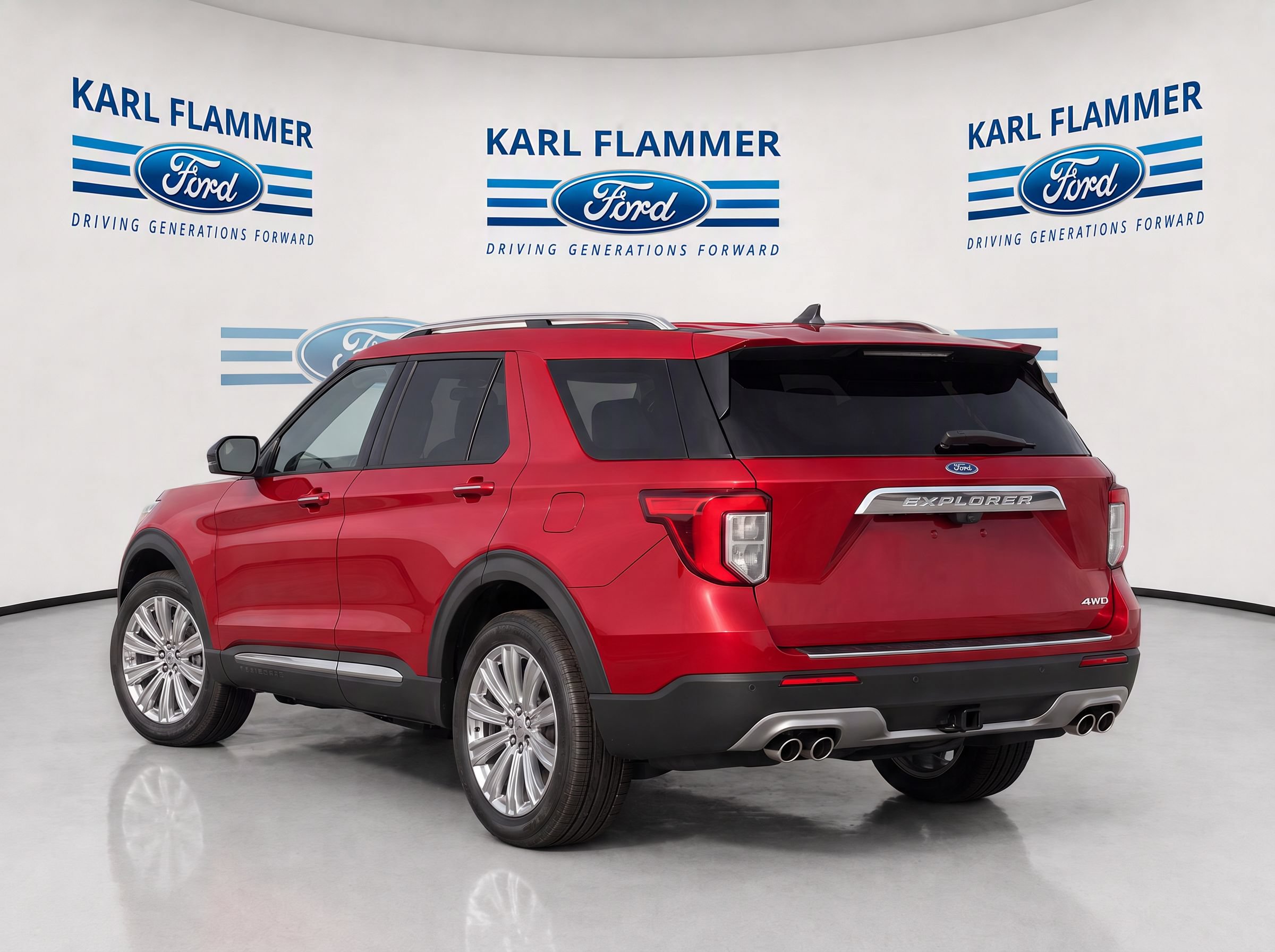 Certified 2021 Ford Explorer King Ranch w/ Premium Technology Package AWD/4WD image 5
