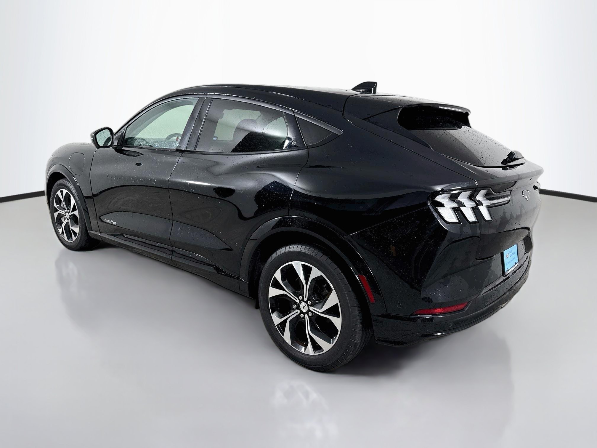 Certified 2023 Ford Mustang Mach-E Premium AWD/4WD image 10