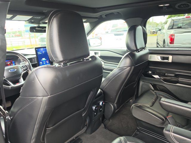 Certified 2023 Ford Explorer ST w/ Equipment Group 401A AWD/4WD image 17
