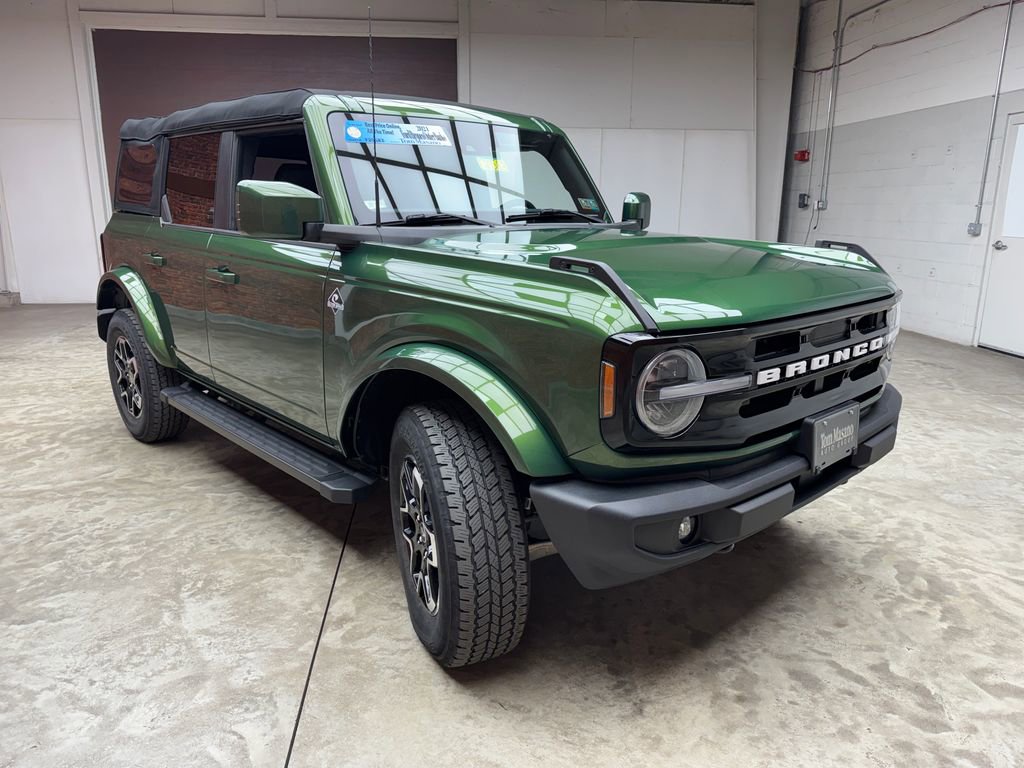 Certified 2023 Ford Bronco Outer Banks AWD/4WD image 7