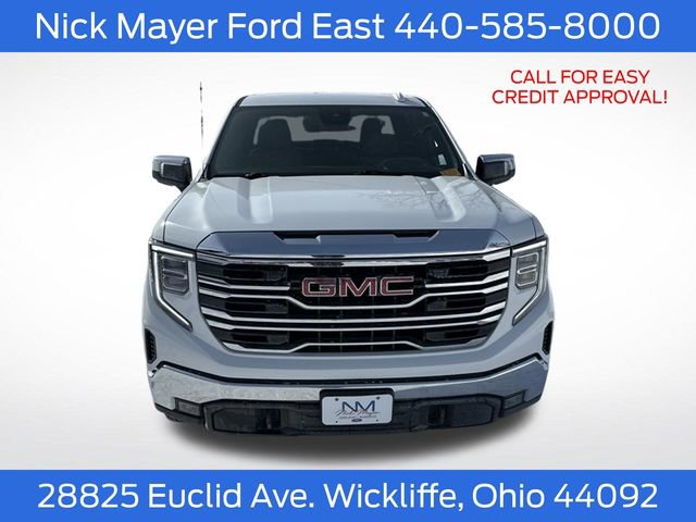 Used 2025 GMC Sierra 1500 SLT AWD/4WD image 2