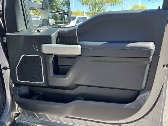 Certified 2020 Ford F250 Lariat w/ Tremor Off-Road Package AWD/4WD image 39