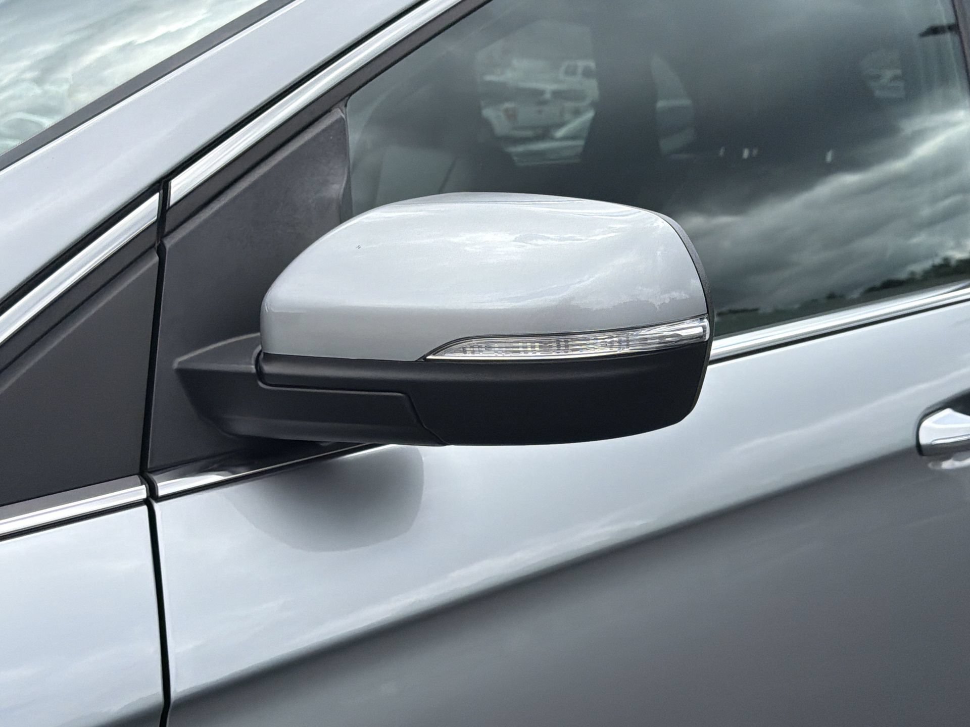 Certified 2020 Ford Edge Titanium w/ Equipment Group 301A AWD/4WD image 18