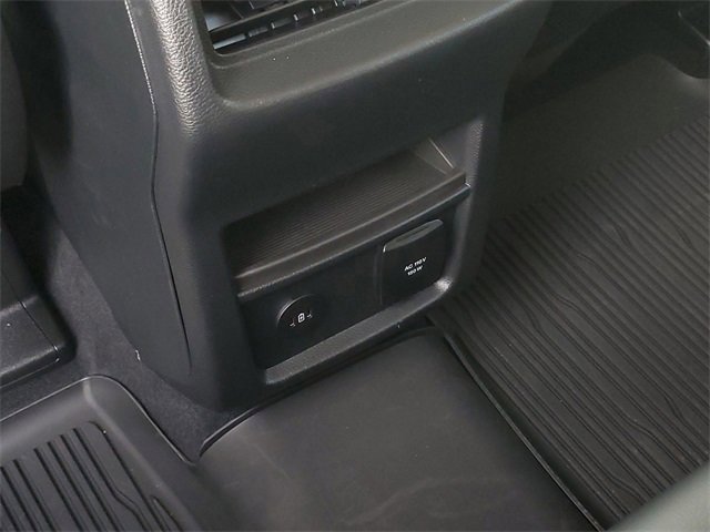 Certified 2024 Ford Edge SEL w/ Convenience Package image 28