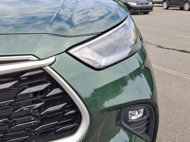 Used 2023 Toyota Highlander XLE AWD/4WD image 30