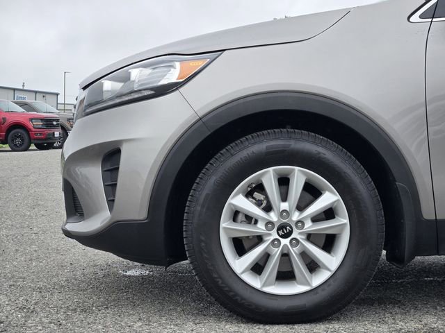 Used 2019 Kia Sorento FWD w/ LX Convenience Package image 9
