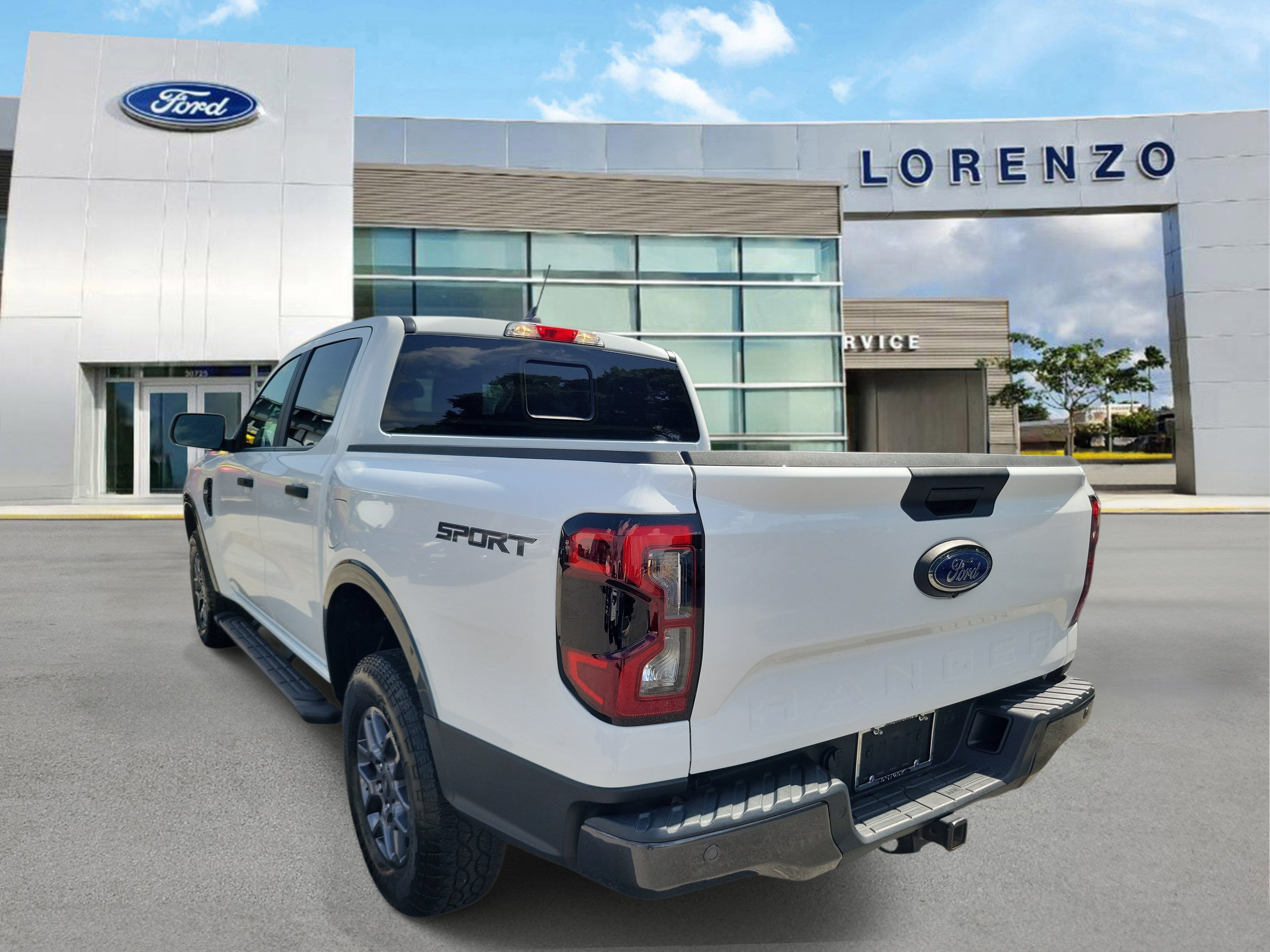 Certified 2024 Ford Ranger XLT w/ Trailer Tow Package RWD image 7