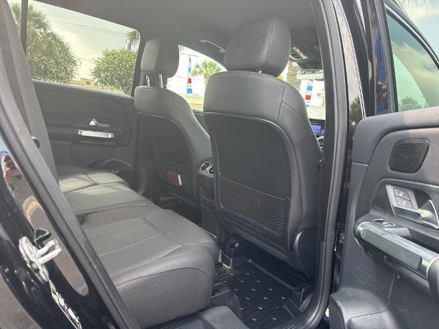 Used 2024 Mercedes-Benz GLB 250 4MATIC image 21