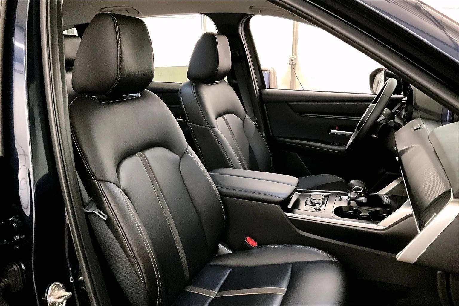 Used 2026 MAZDA CX-90 3.3 Turbo w/ Select Package image 7