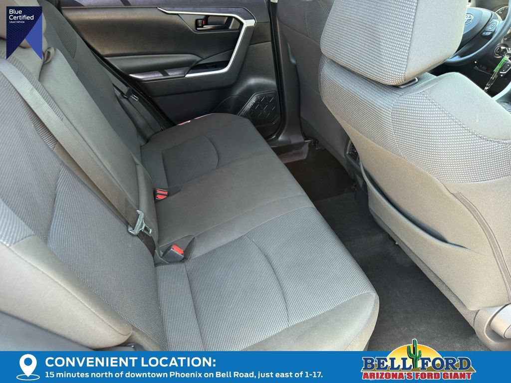 Used 2022 Toyota RAV4 LE AWD/4WD image 30