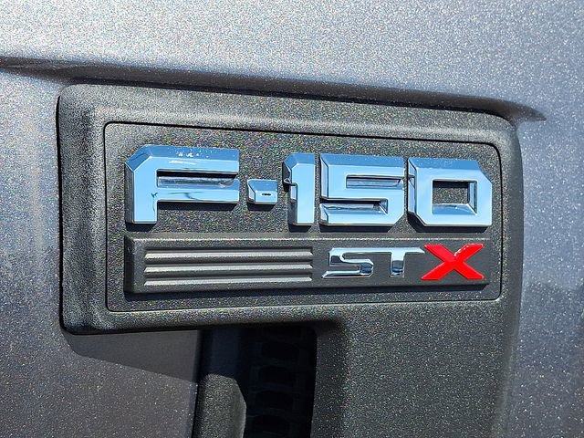 Certified 2022 Ford F150 XL w/ STX Appearance Package AWD/4WD image 29