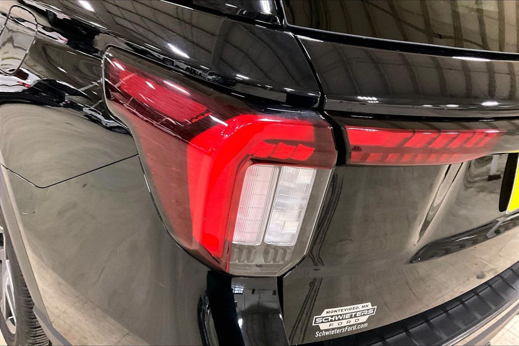 Certified 2025 Ford Explorer ST-Line w/ ST-Line Street Pack AWD/4WD image 28