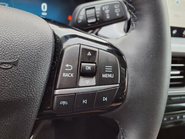 Certified 2023 Ford Escape Platinum w/ Premium Technology Package FWD image 12