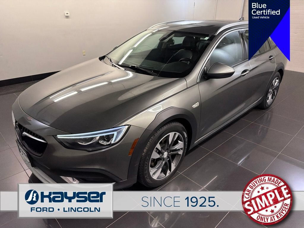 Used 2018 Buick Regal Essence w/ Driver Confidence Package #1 AWD/4WD image 3