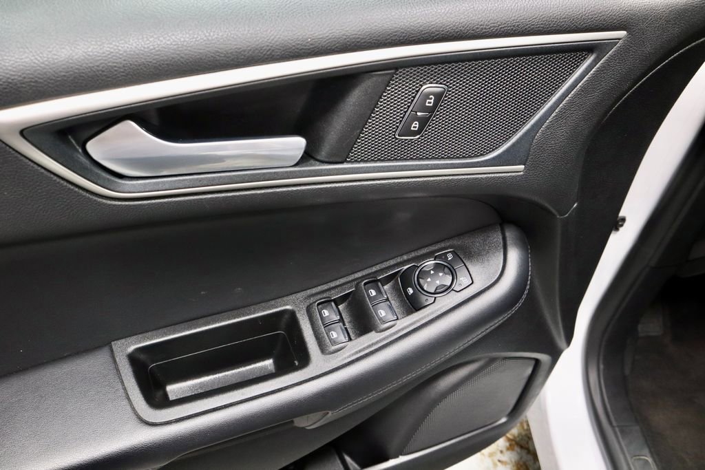 Certified 2024 Ford Edge SEL AWD/4WD image 24