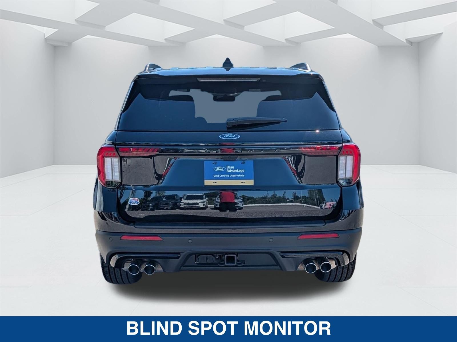 Certified 2025 Ford Explorer ST w/ Sun And Sound Package image 5