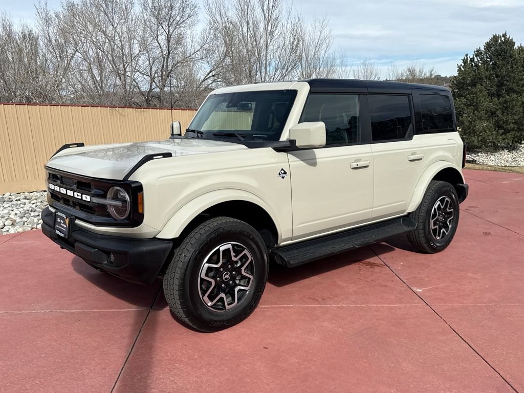 Certified 2025 Ford Bronco Outer Banks AWD/4WD image 4