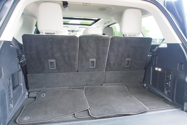 Certified 2025 Ford Expedition Active AWD/4WD image 18