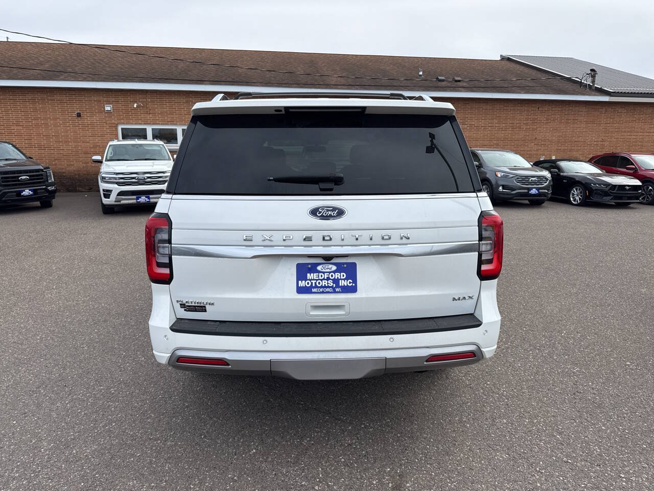 Certified 2023 Ford Expedition Max Platinum AWD/4WD image 7