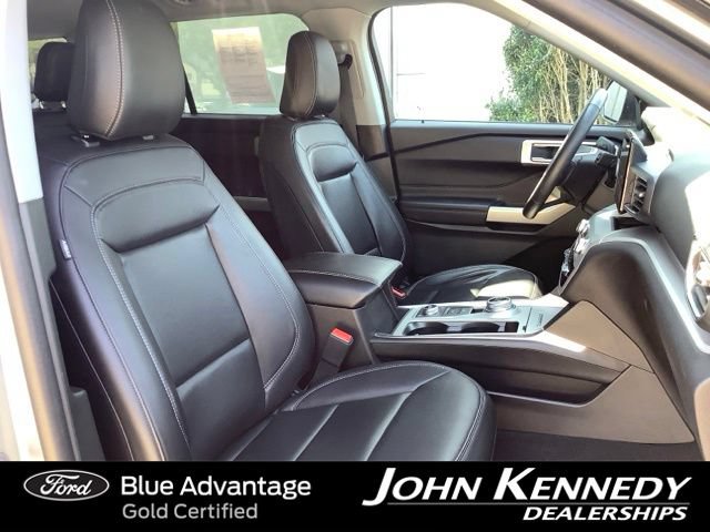 Certified 2023 Ford Explorer XLT w/ Equipment Group 202A AWD/4WD image 23