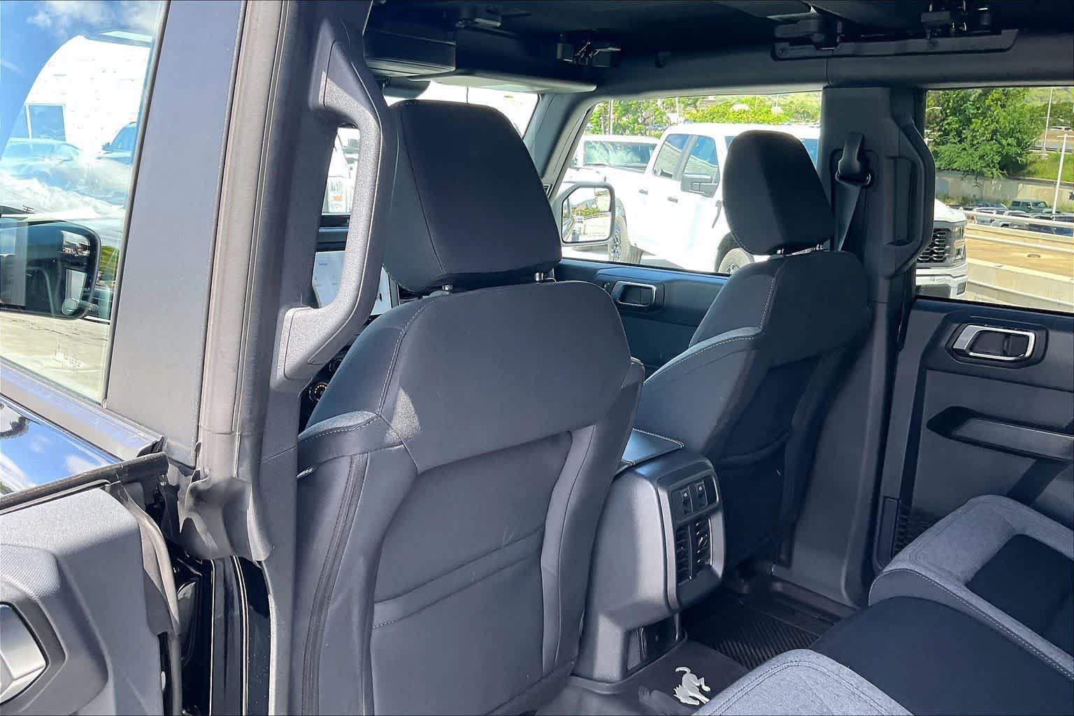 Certified 2025 Ford Bronco Big Bend AWD/4WD image 12