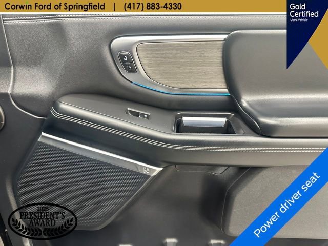 Certified 2025 Ford Expedition Platinum AWD/4WD image 11