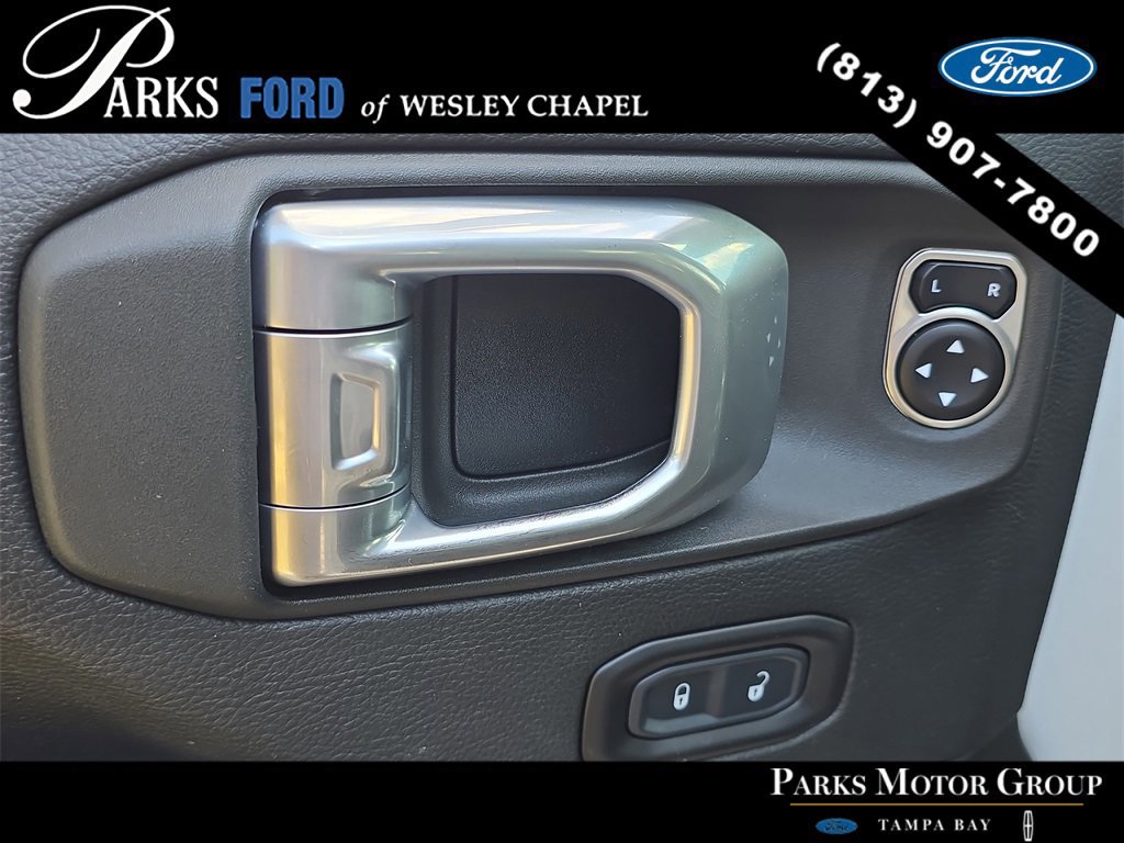 Used 2021 Jeep Wrangler Unlimited Rubicon image 17