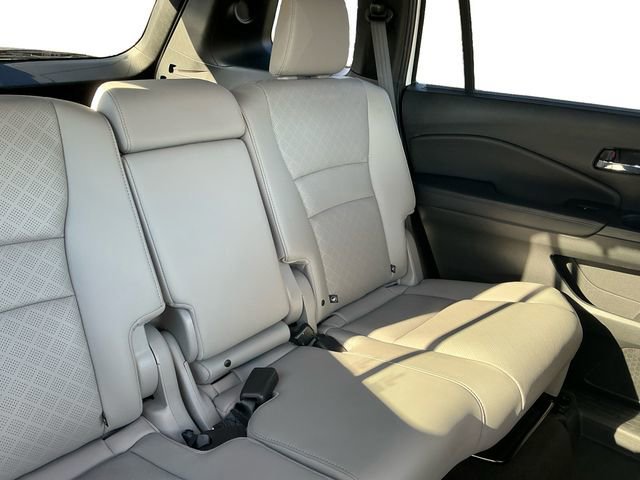 Used 2021 Honda Passport Elite image 18