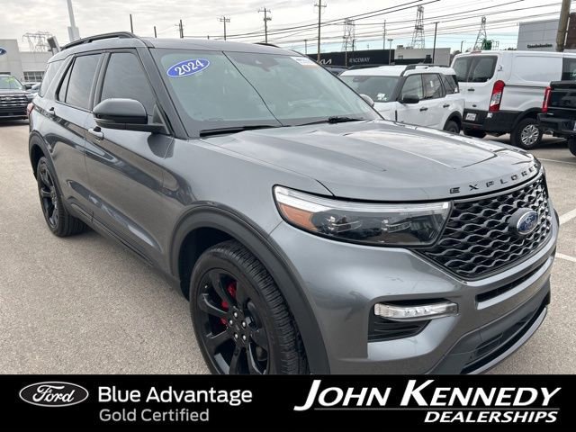 Certified 2024 Ford Explorer ST w/ Equipment Group 401A image 5