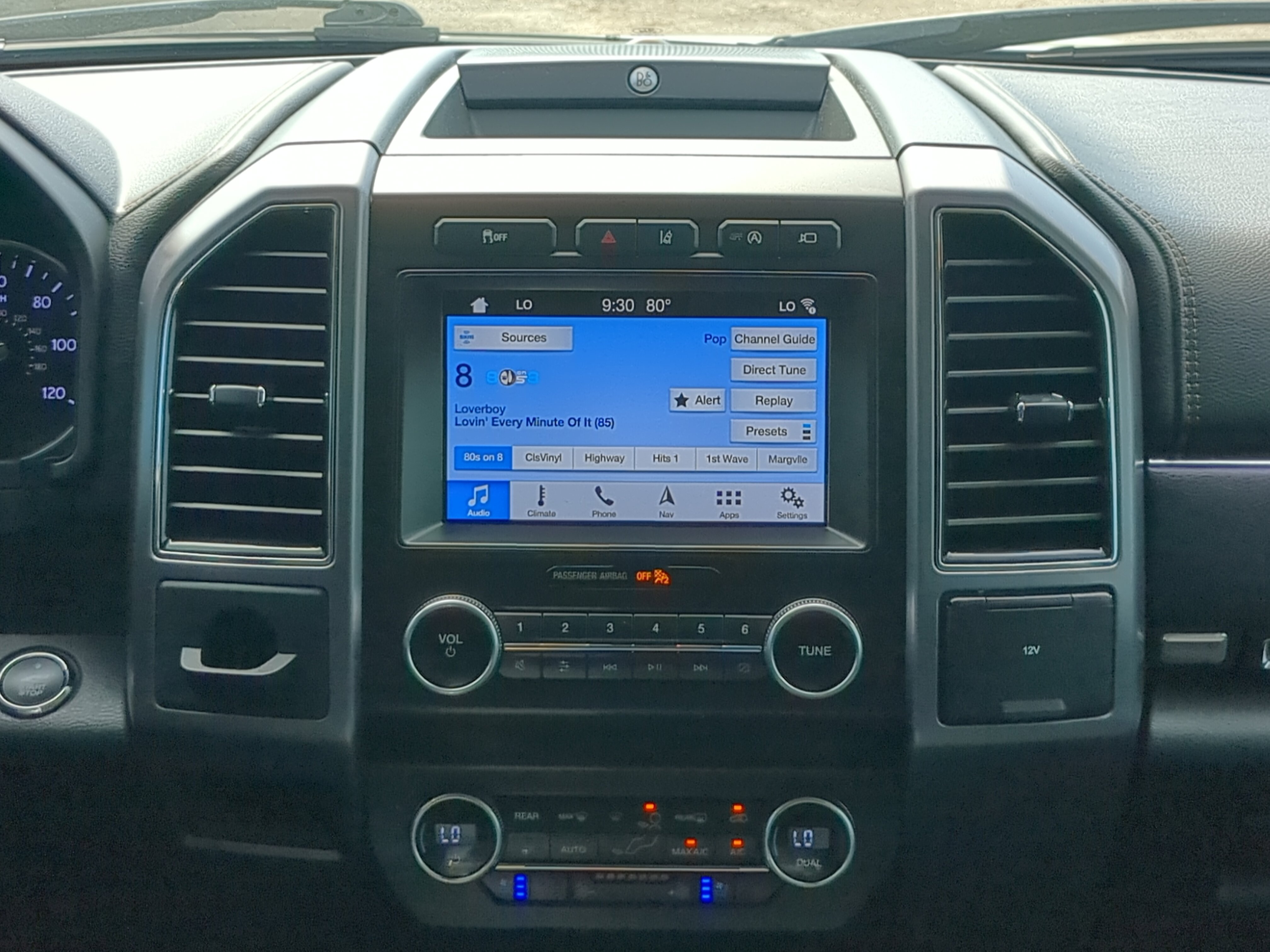 Certified 2019 Ford Expedition Platinum RWD image 16