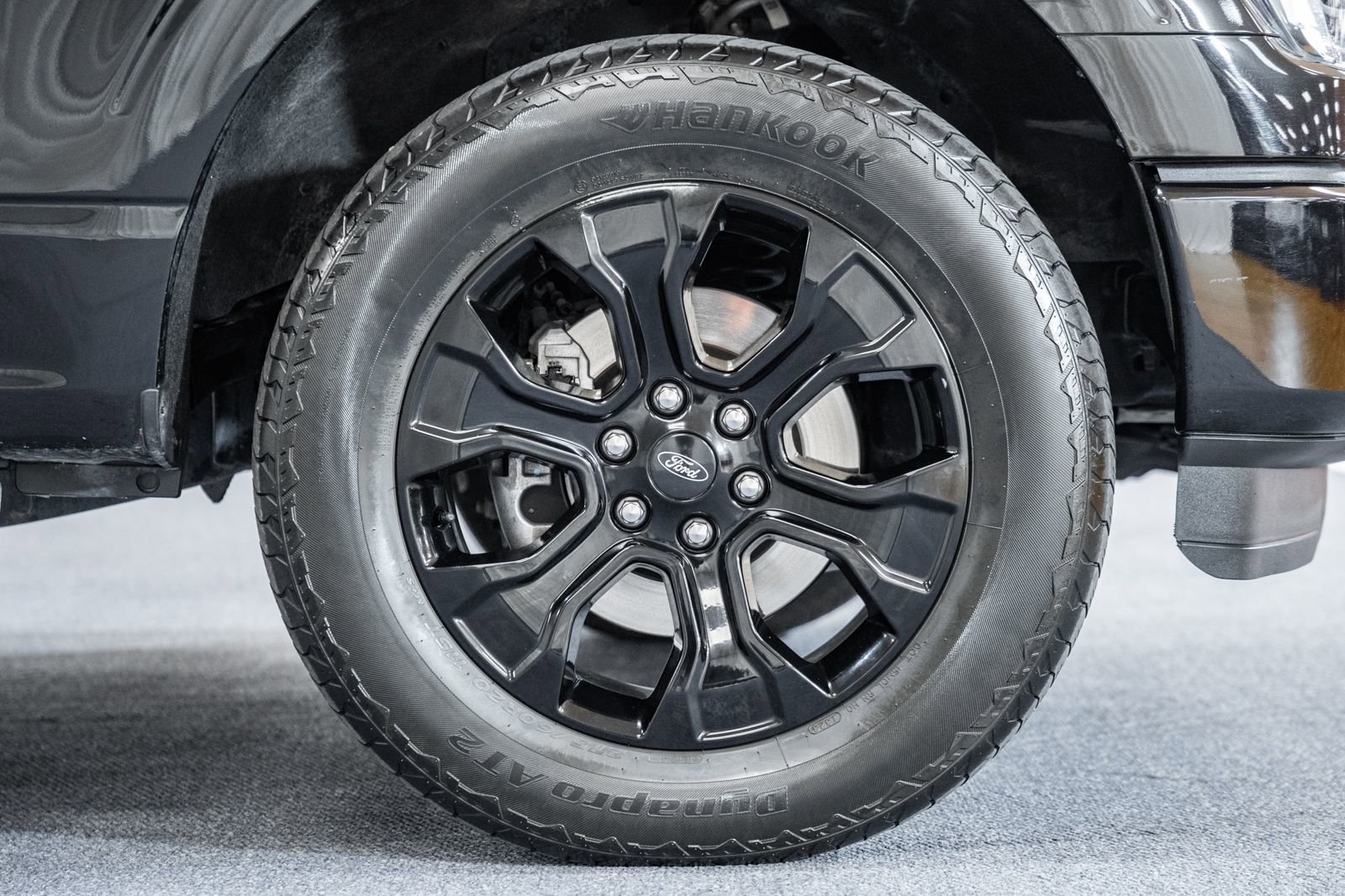 Certified 2023 Ford F150 Lariat w/ Equipment Group 502A High image 17