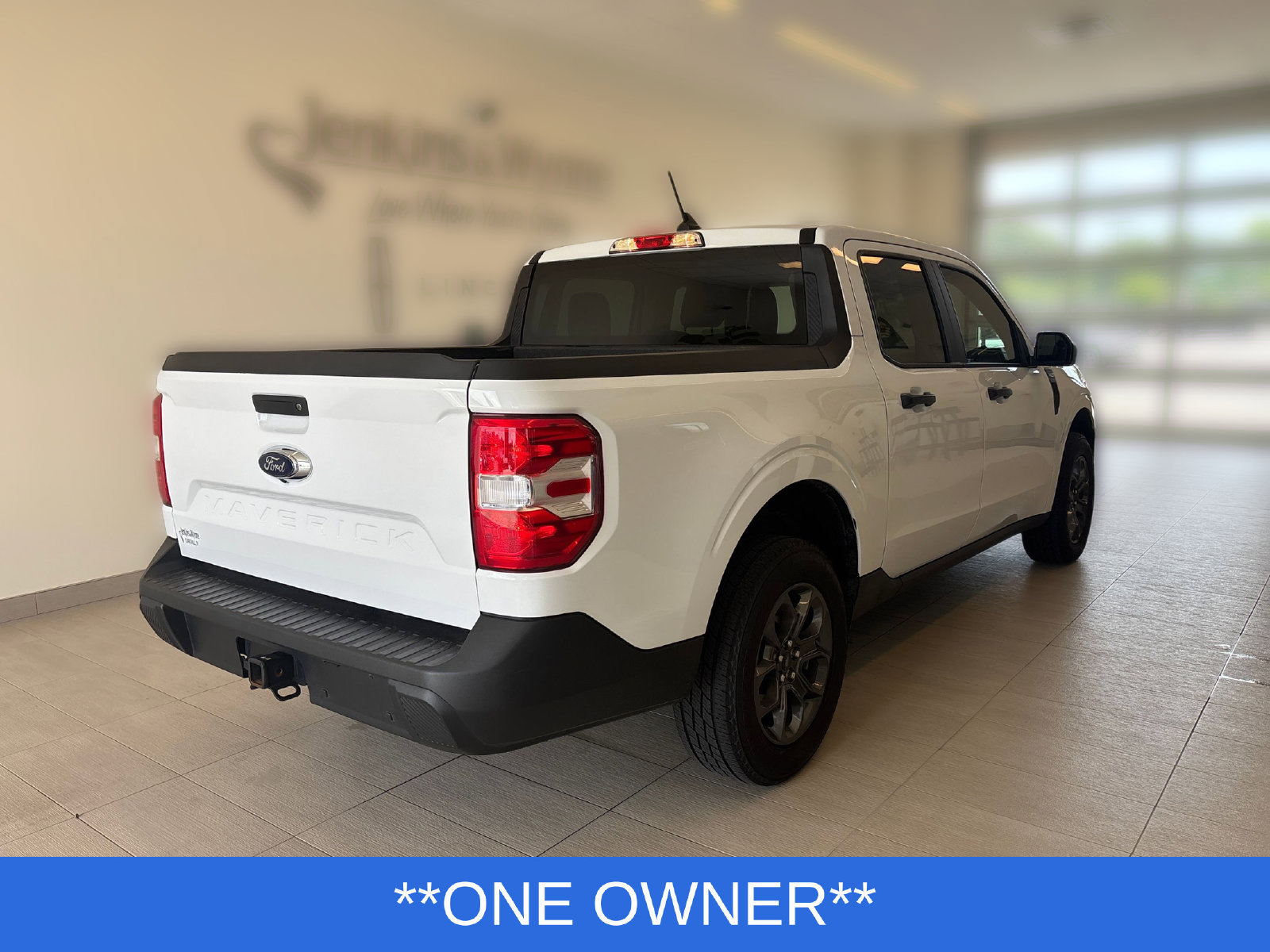 Certified 2024 Ford Maverick XLT FWD image 3