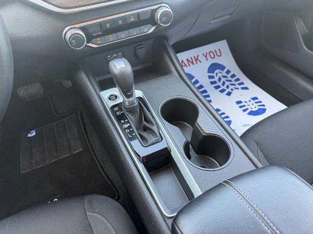 Used 2025 Nissan Altima 2.5 SV FWD image 21