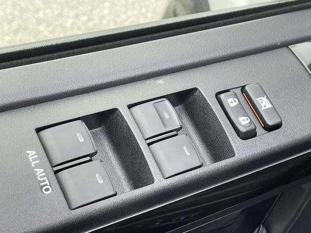 Used 2024 Toyota 4Runner TRD Off-Road Premium image 17