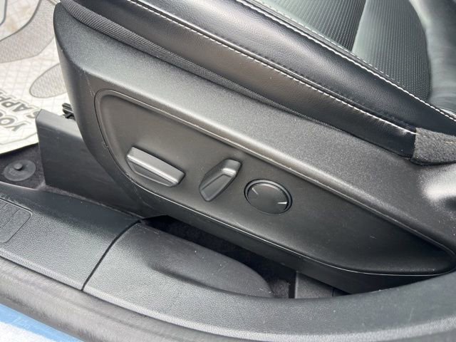 Certified 2023 Ford Escape Platinum AWD/4WD image 18