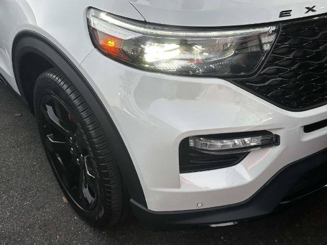 Certified 2022 Ford Explorer ST w/ Equipment Group 401A AWD/4WD image 6