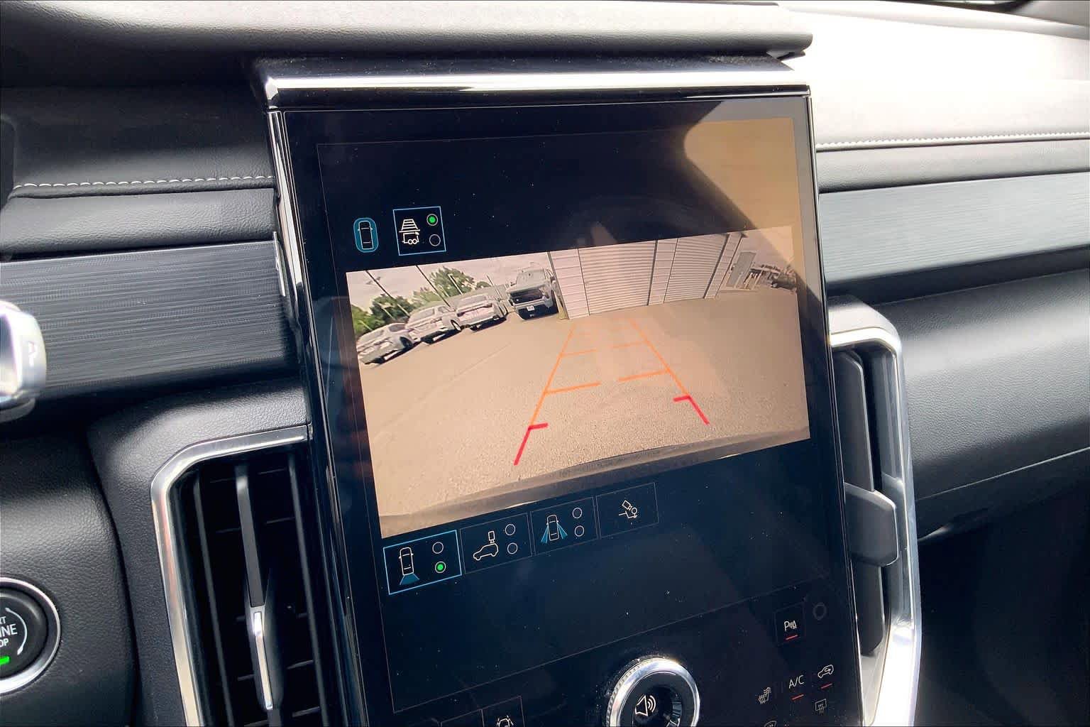 Used 2025 GMC Acadia Elevation FWD image 27