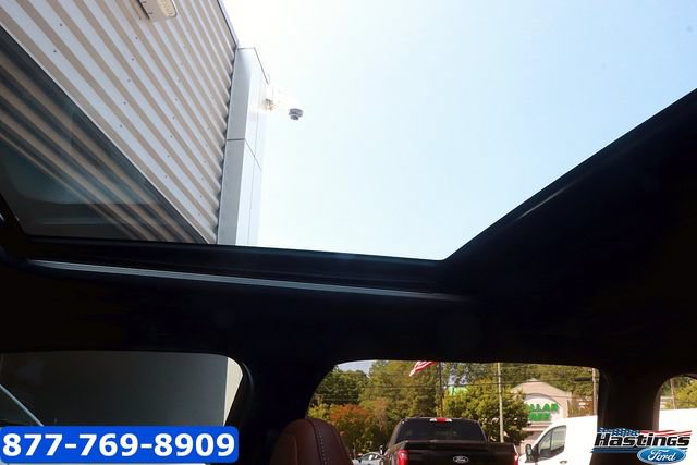 Used 2025 Subaru Forester Touring w/ Popular Package - Touring AWD/4WD image 32