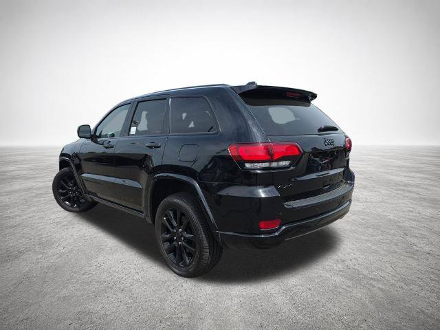 Used 2022 Jeep Grand Cherokee Laredo X AWD/4WD image 6