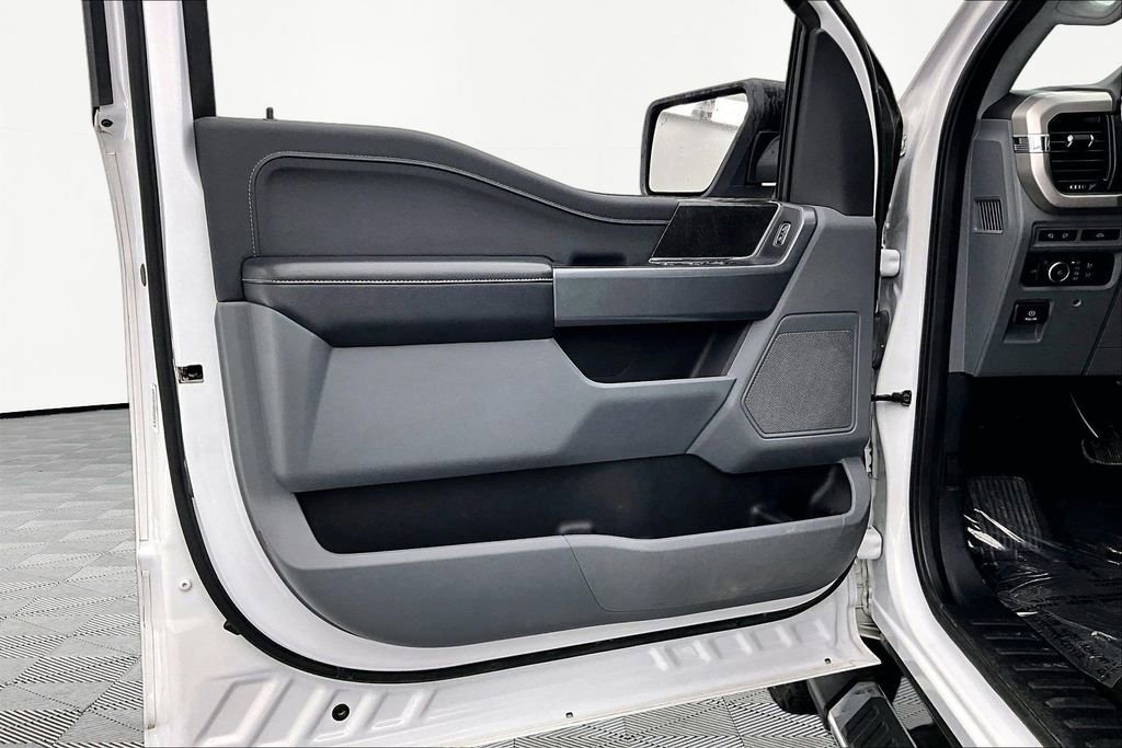 Certified 2021 Ford F150 XLT w/ Equipment Group 302A High image 24