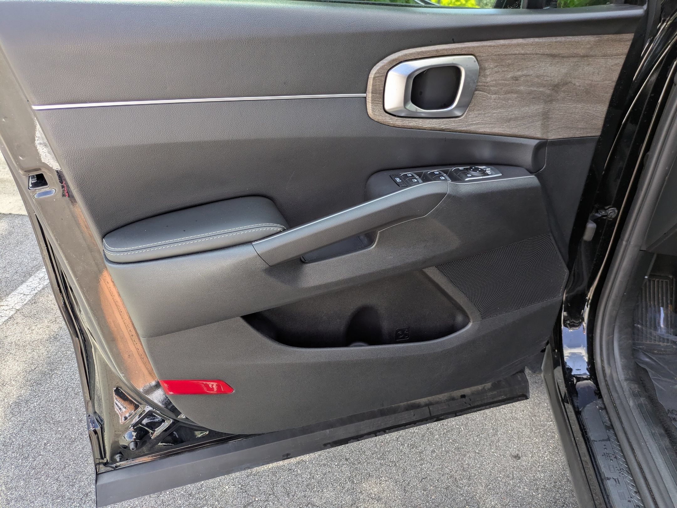Used 2021 Kia Sorento EX w/ Panoramic Sunroof Package AWD/4WD image 10