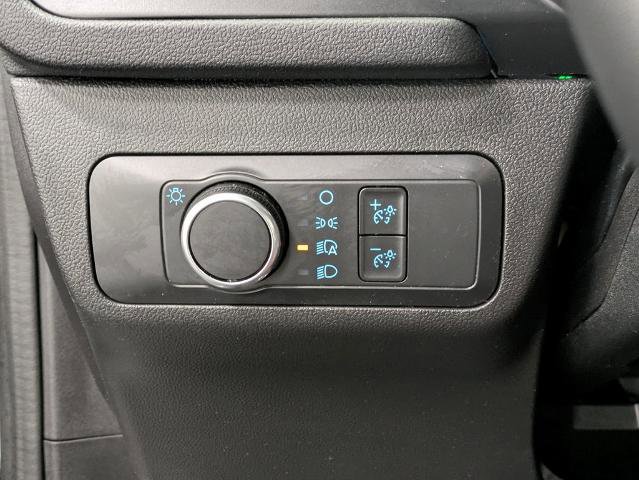 Certified 2022 Ford Escape SE w/ Cold Weather Package image 21