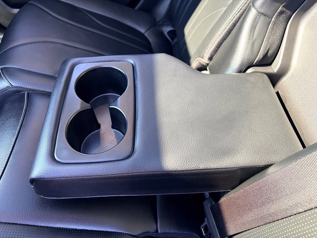 Certified 2025 Ford Escape SE w/ PHEV Premium Package FWD image 25