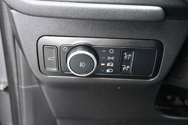 Certified 2024 Ford Escape Platinum AWD/4WD image 32